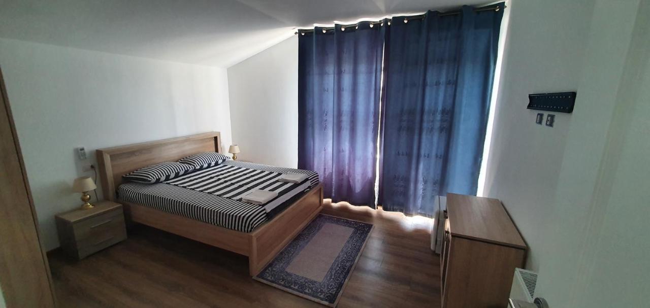 Apartamento Casa Amina Sulina Exterior foto